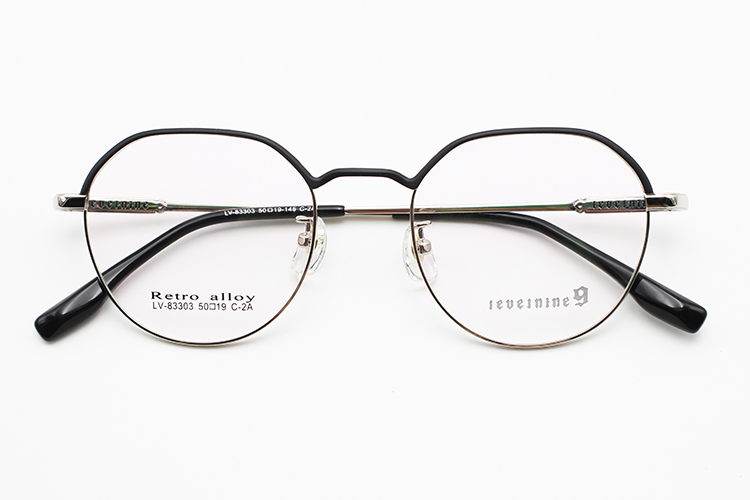 Montures de lunettes r&eacute;tro_C2A