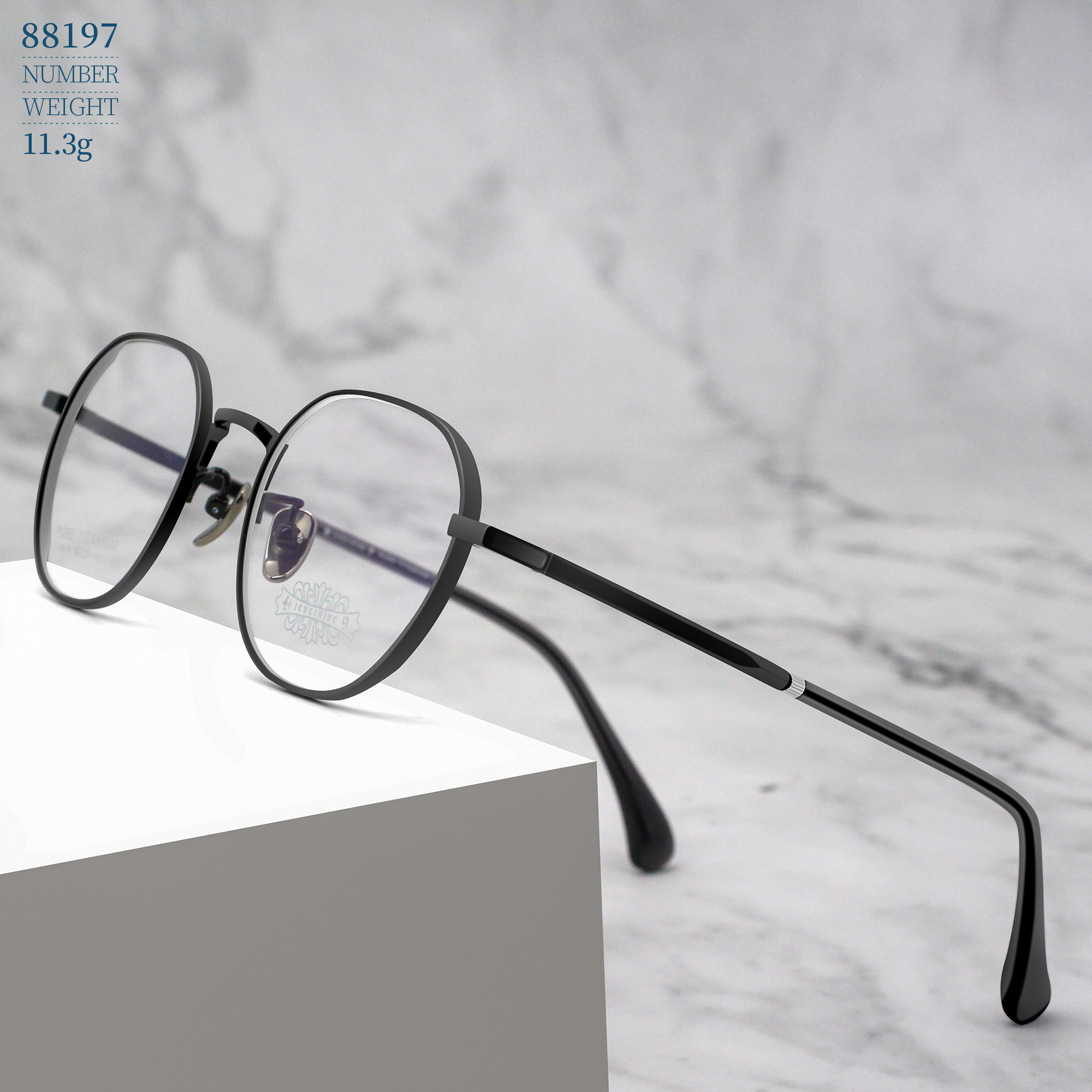 Lunettes en titane_01