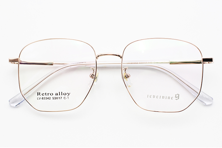 lunettes en m&eacute;tal - Or