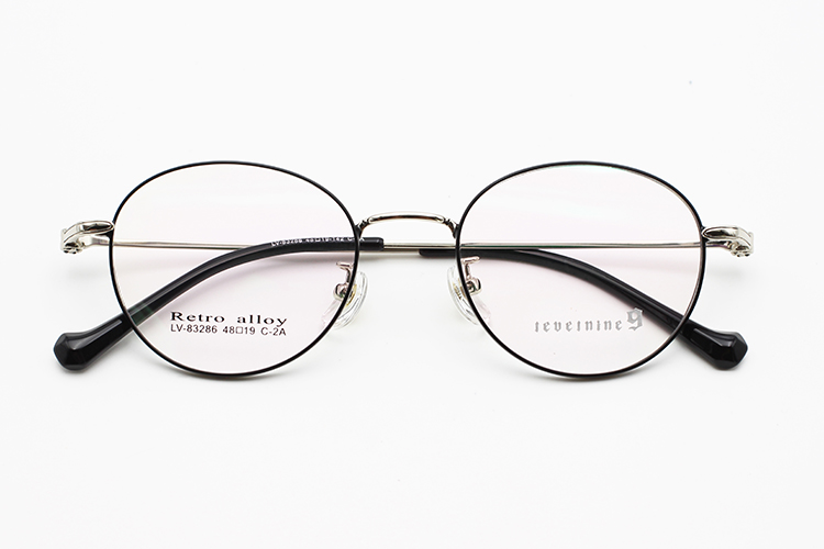 Montures de lunettes sur mesure_C2A